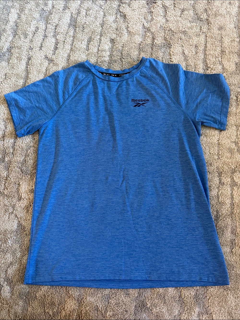 Boys Reebok large tee - Picture 2 of 4
